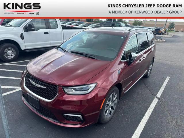 2023 Chrysler Pacifica Hybrid Pinnacle for sale near Cincinnati, OH