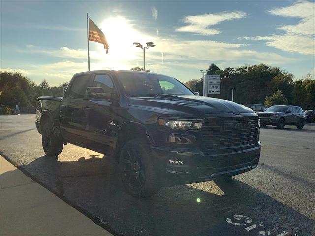 2027 RAM Ram 1500 RAM 1500 LARAMIE CREW CAB 4X4 57 BOX