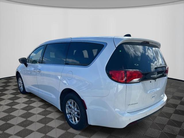 2026 Chrysler Voyager LX