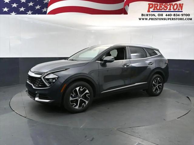 2023 Kia Sportage Hybrid EX for sale in Burton, OH