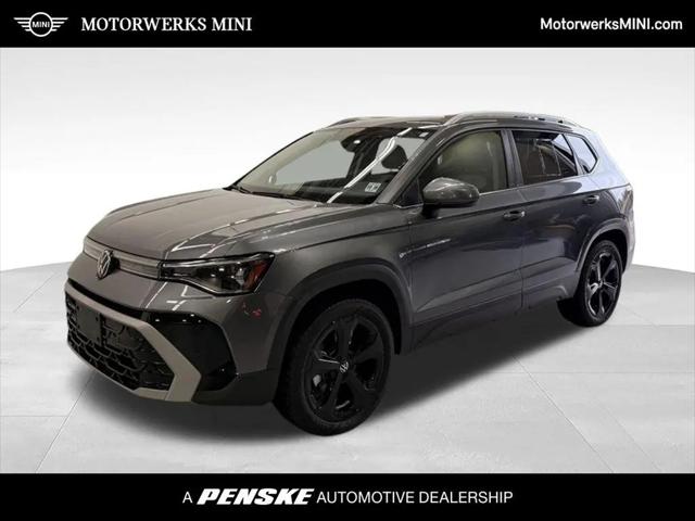 2025 Volkswagen Taos 1.5T SEL for sale in Golden Valley, MN