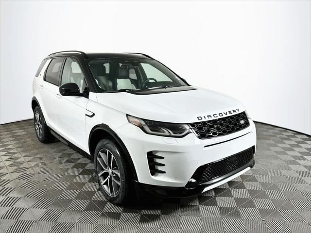 2025 Land Rover Discovery Sport Dynamic SE for sale in Grand Rapids, MI