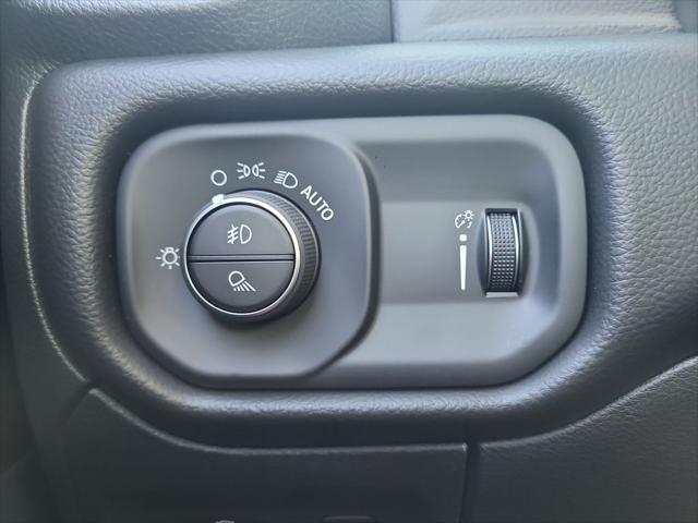 2026 Ram 1500 Big Horn Crew Cab 4x2 57 Box