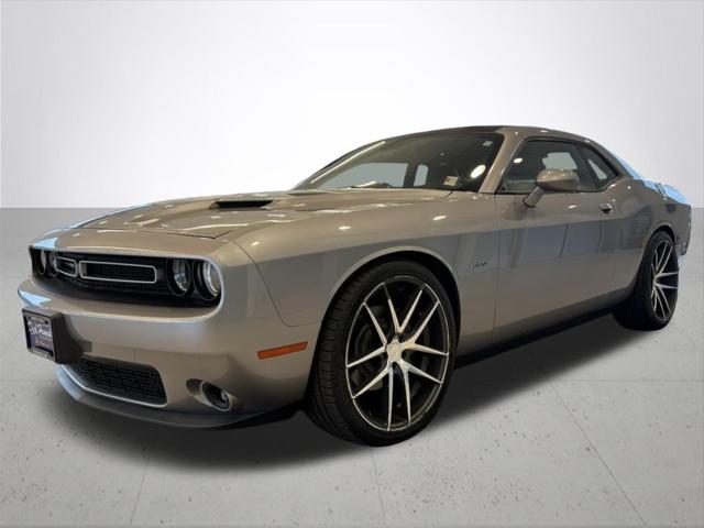 2015 Dodge Challenger SXT Plus or R/T