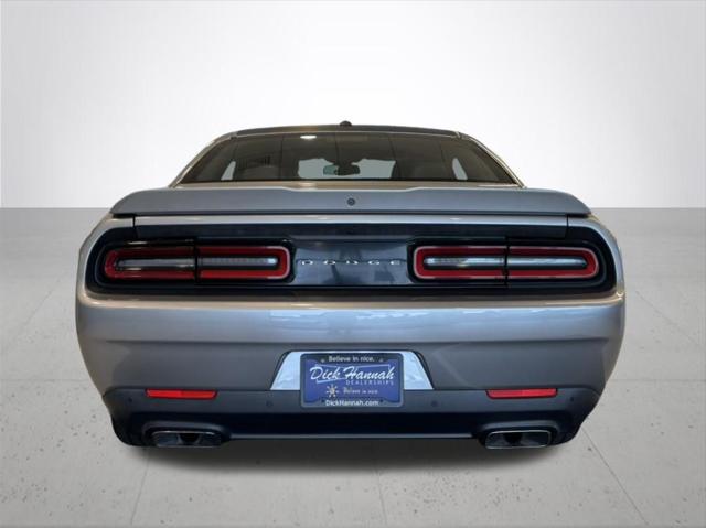 2015 Dodge Challenger SXT Plus or R/T