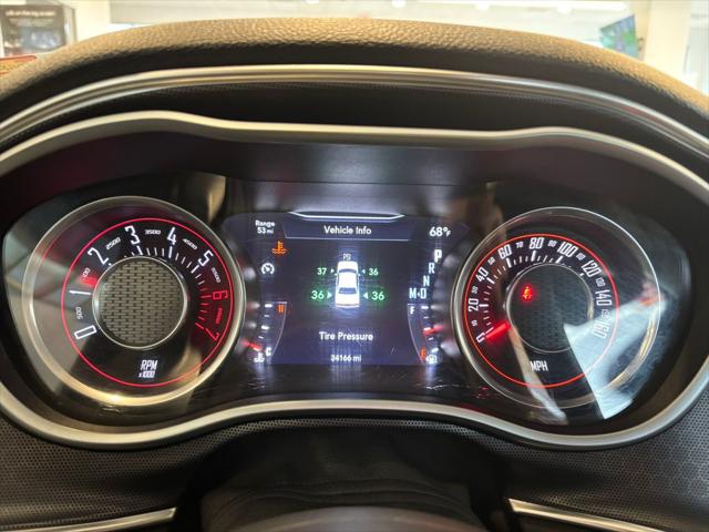 2015 Dodge Challenger SXT Plus or R/T
