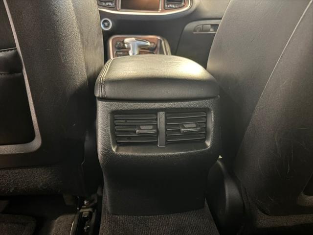 2015 Dodge Challenger SXT Plus or R/T