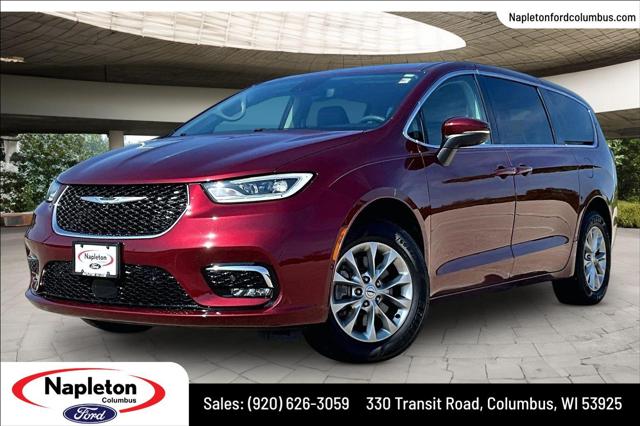 2023 Chrysler Pacifica Touring L AWD for sale in Columbus, WI