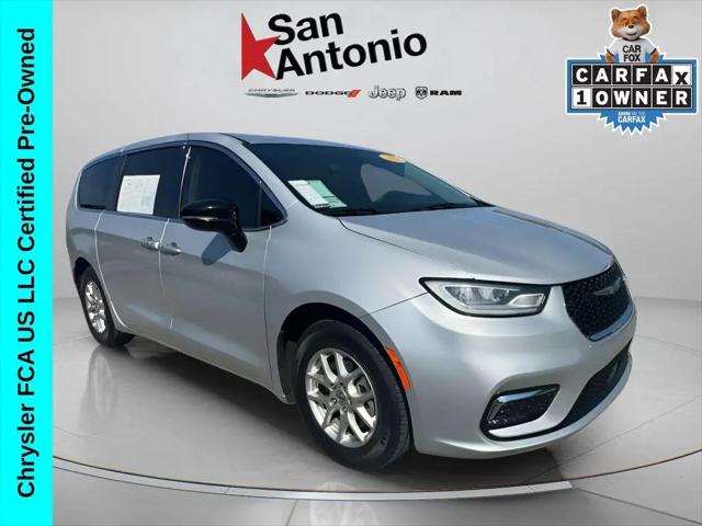 2024 Chrysler Pacifica Touring L for sale in San Antonio, TX