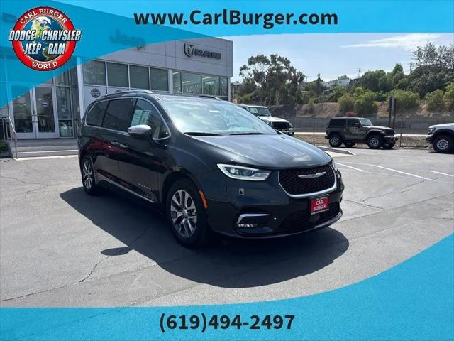 2023 Chrysler Pacifica Hybrid Pinnacle for sale in La Mesa, CA