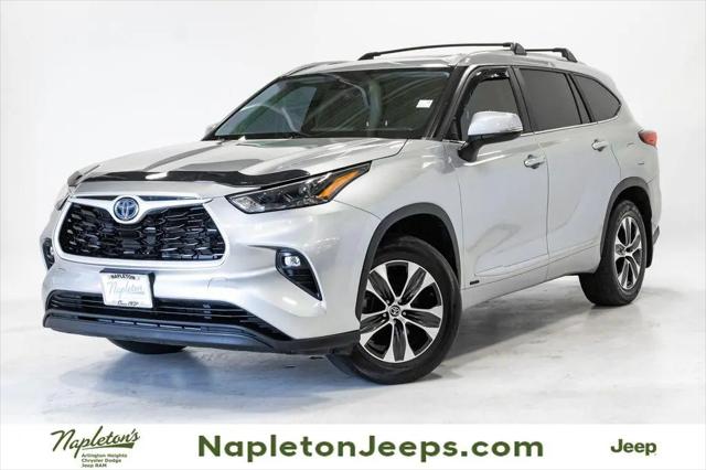 2023 Toyota Highlander Hybrid XLE for sale in Arlington Heights, IL
