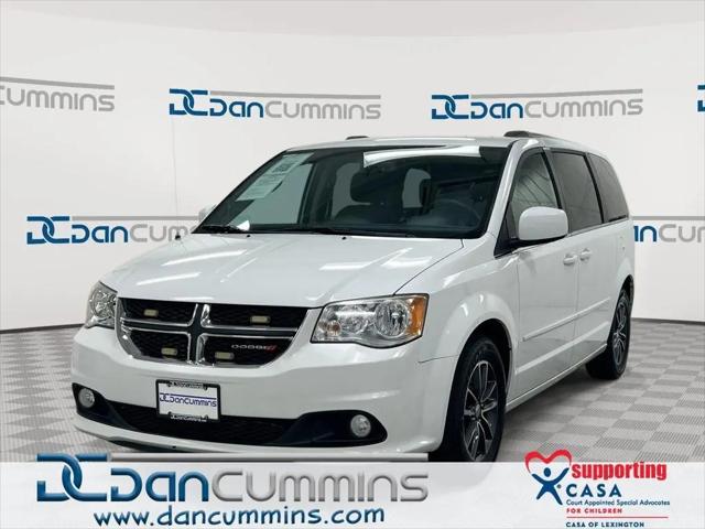 2017 Dodge Grand Caravan SXT for sale in Paris, KY