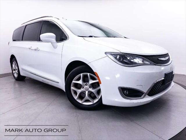 2017 Chrysler Pacifica Touring-L for sale in Scottsdale, AZ
