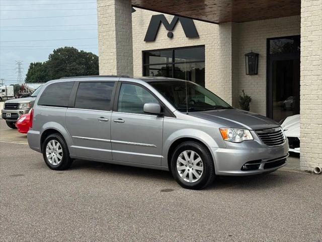 2014 Chrysler Town & Country Touring for sale in Martin, TN