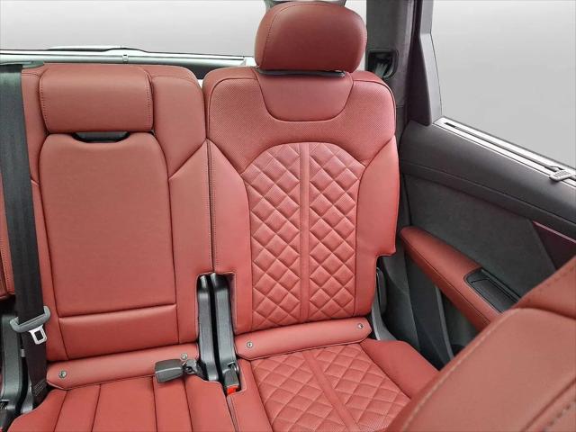 2026 Audi SQ7 Prestige TFSI quattro tiptronic