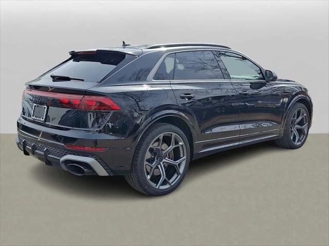 2026 Audi RS Q8 performance quattro tiptronic