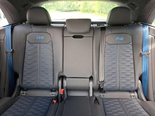 2026 Audi RS Q8 performance quattro tiptronic