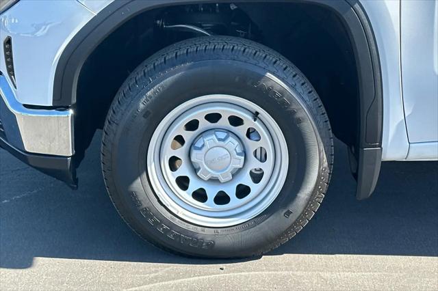 2026 GMC Sierra 1500 Crew Cab, Short Bed, Pro, RWD