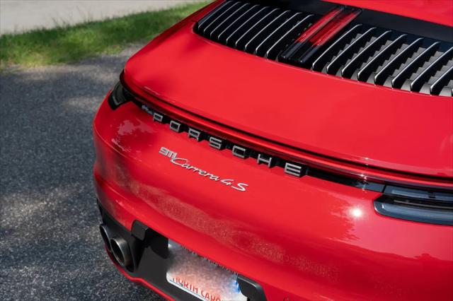 2022 Porsche 911 Carrera 4S Cabriolet