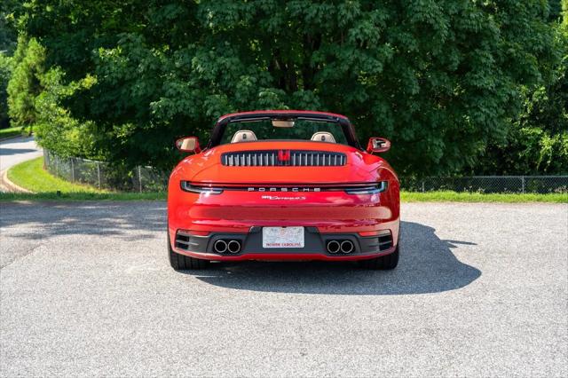 2022 Porsche 911 Carrera 4S Cabriolet