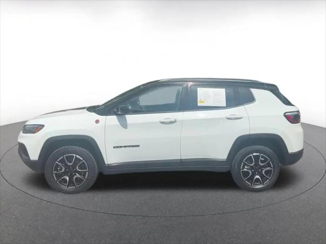 2025 Jeep Compass Trailhawk 4x4