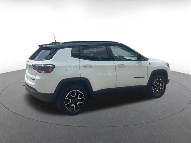 2025 Jeep Compass Trailhawk 4x4