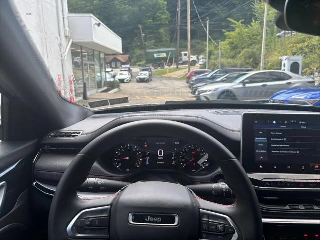 2025 Jeep Compass Trailhawk 4x4