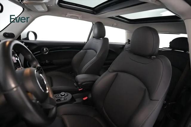 2024 MINI SE Hardtop Cooper