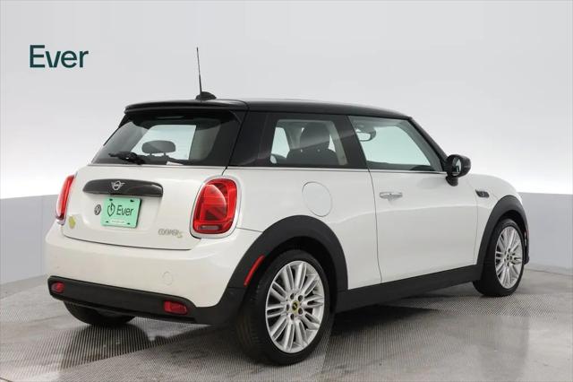 2024 MINI SE Hardtop Cooper