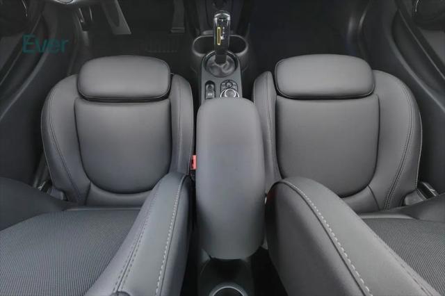 2024 MINI SE Hardtop Cooper