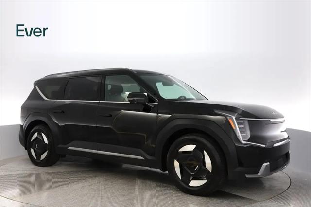 2024 Kia EV9 Wind