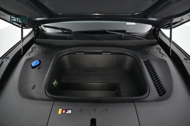 2024 Kia EV9 Wind