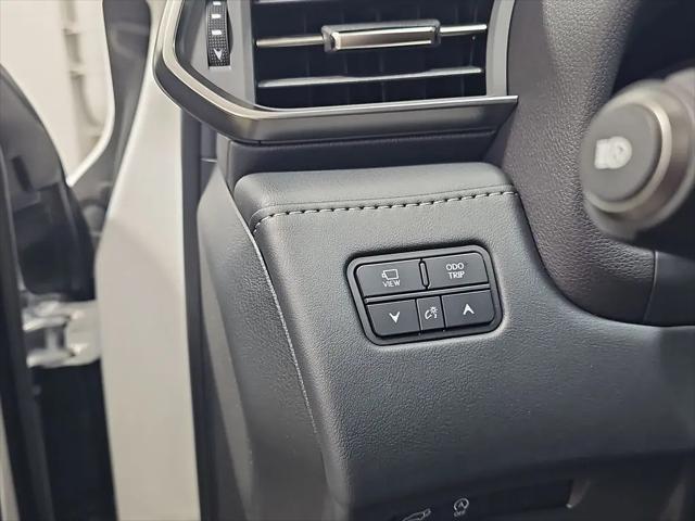 2026 Lexus LX Luxury