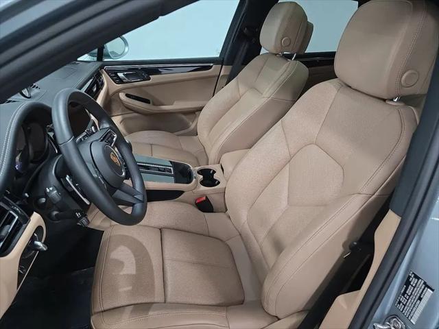 2025 Porsche Macan S