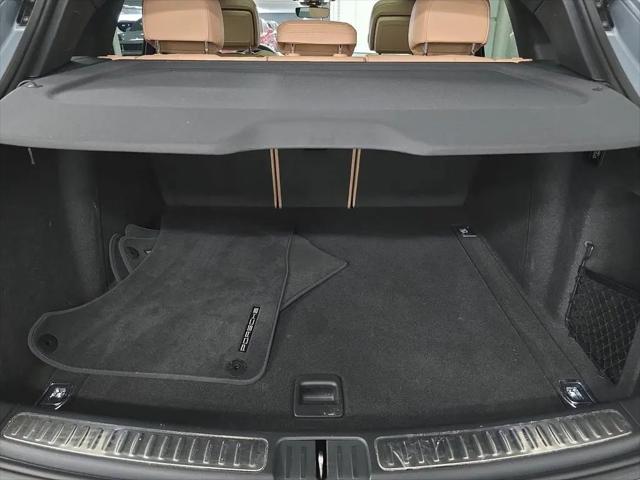 2025 Porsche Macan S