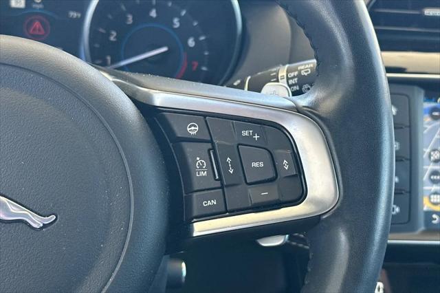 2018 Jaguar F-PACE 25t R-Sport