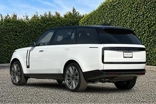 2026 Land Rover Range Rover P530 SE 7 Seat