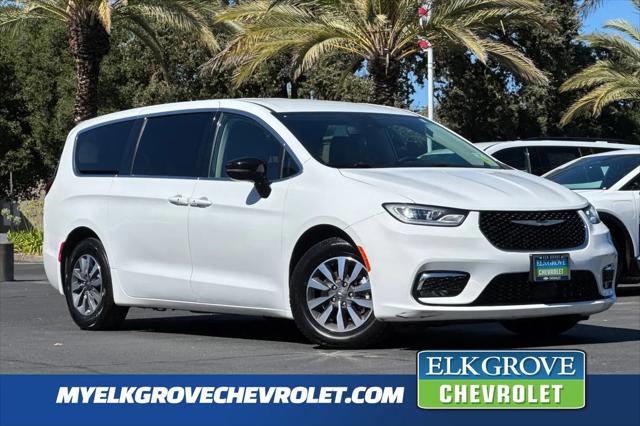 2024 Chrysler Pacifica Hybrid Select for sale in Elk Grove, CA