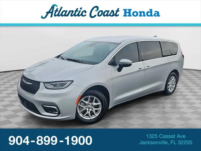 2023 Chrysler Pacifica Touring L for sale in Jacksonville, FL