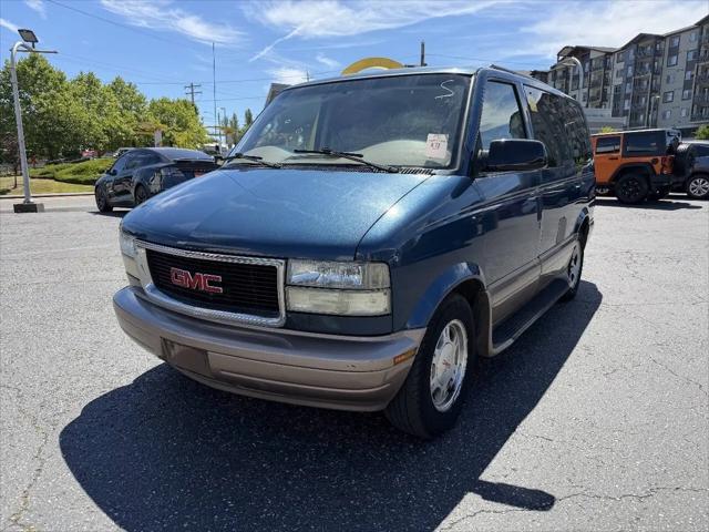 2003 GMC Safari Passenger SLE for sale in Everett, WA