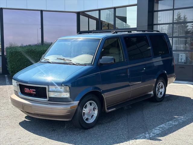 2003 GMC Safari SLE