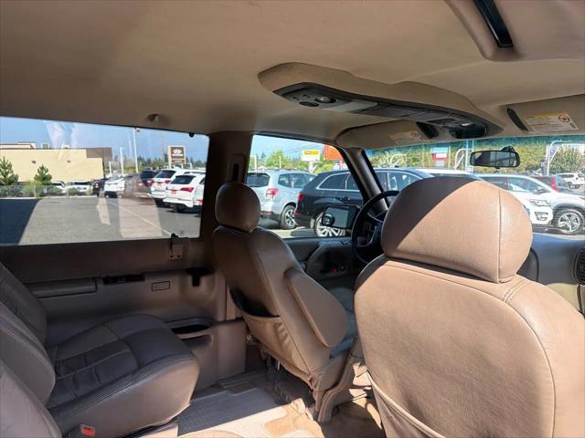 2003 GMC Safari SLE