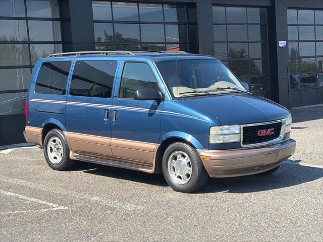 2003 GMC Safari SLE