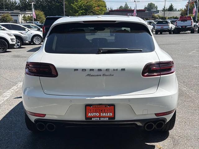 2016 Porsche Macan Turbo