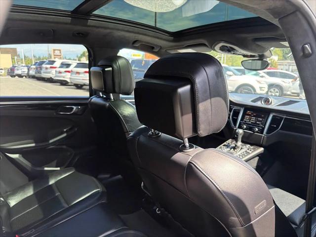 2016 Porsche Macan Turbo