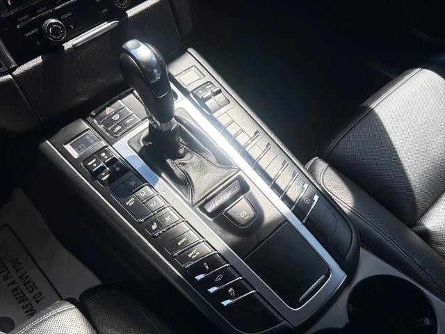 2016 Porsche Macan Turbo