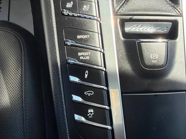 2016 Porsche Macan Turbo