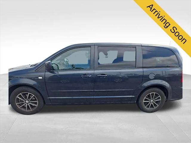 2014 Dodge Grand Caravan SXT 30th Anniversary for sale in Elmhurst, IL