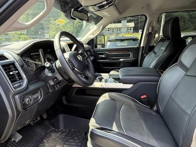 2024 Ram 3500 Laramie Mega Cab 4x4 64 Box