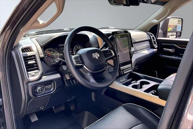 2024 Ram 3500 Laramie Mega Cab 4x4 64 Box